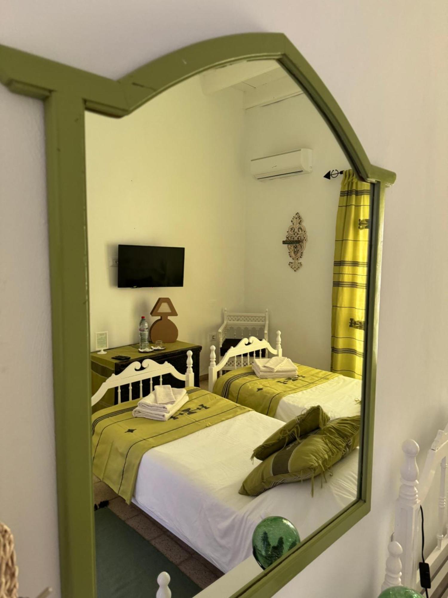 Dar Lola Djerba Bed & Breakfast Houmt Souk  Bagian luar foto